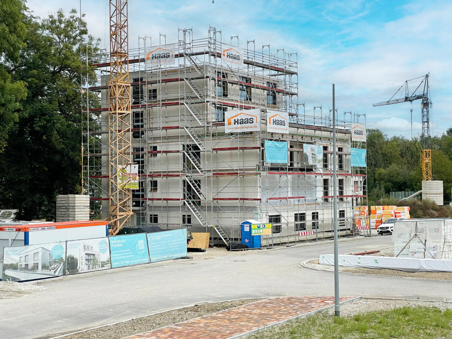 Rohbau fertiggestellt - Bezugsfertig Sommer 2026